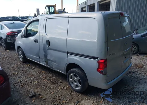 2014 Nissan Nv200 Sv from USA, damaged, VIN 3N6CM0KN0EK700186